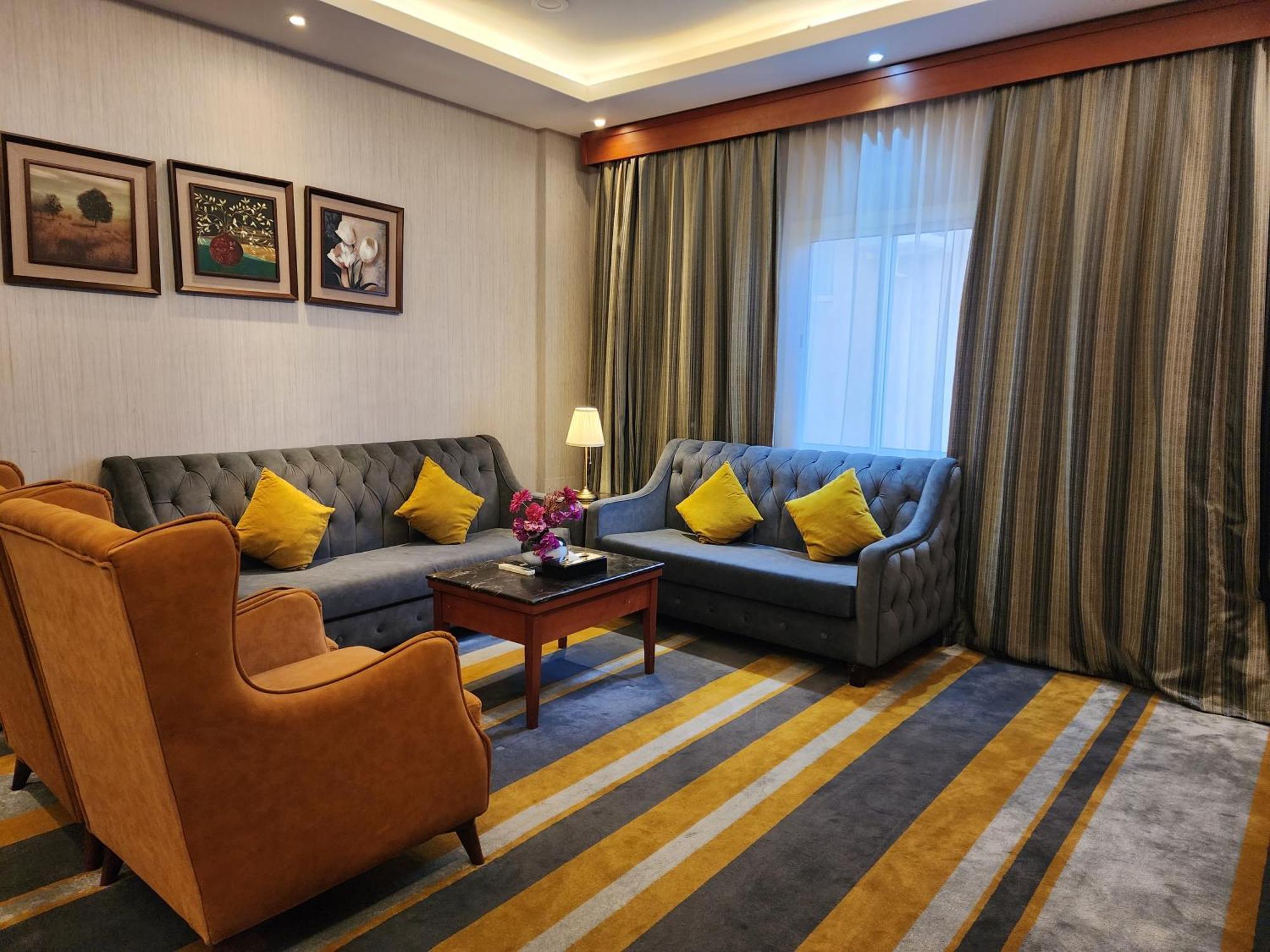 Shaty Alhayat Hotel Suites Джедда Экстерьер фото